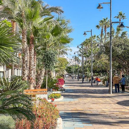 Hanami Avenida De Espana Estepona Ngoại thất bức ảnh